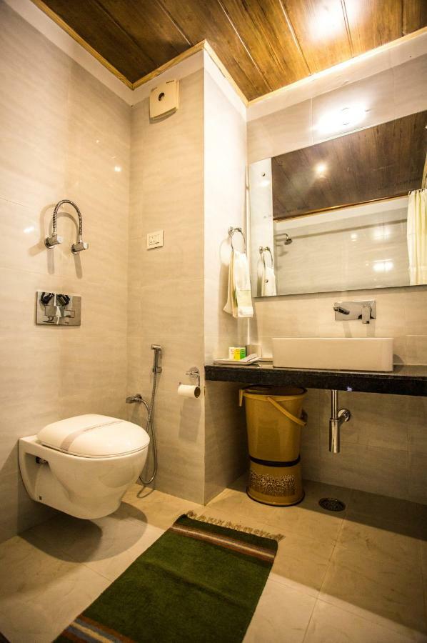 Pashmina Hotel Manali  Bagian luar foto
